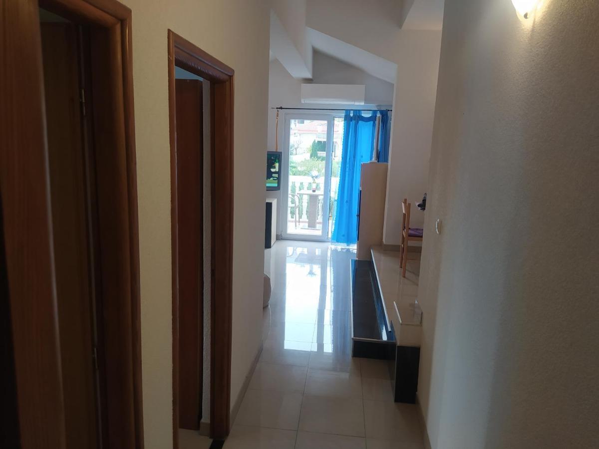 Apartmani Trubi Vodice Exterior foto