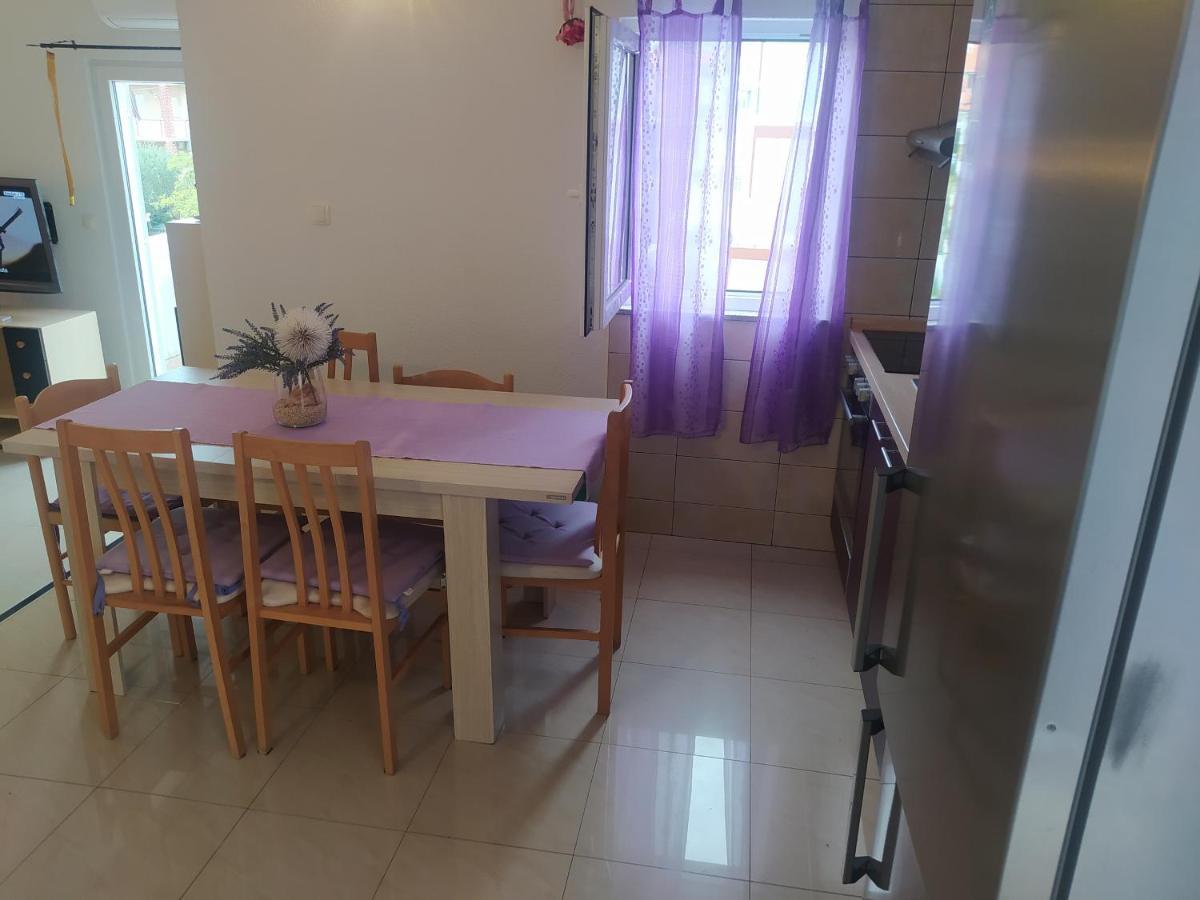Apartmani Trubi Vodice Exterior foto