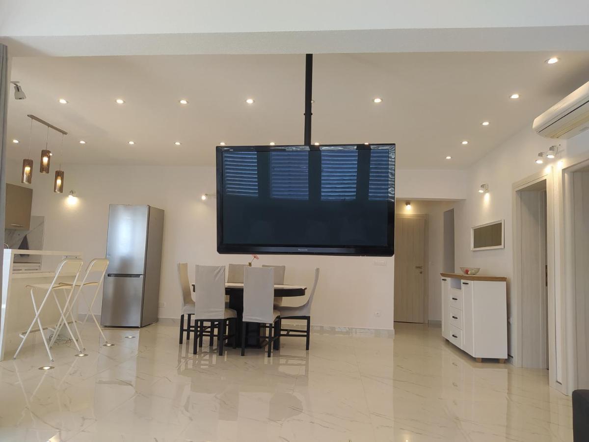 Apartmani Trubi Vodice Exterior foto