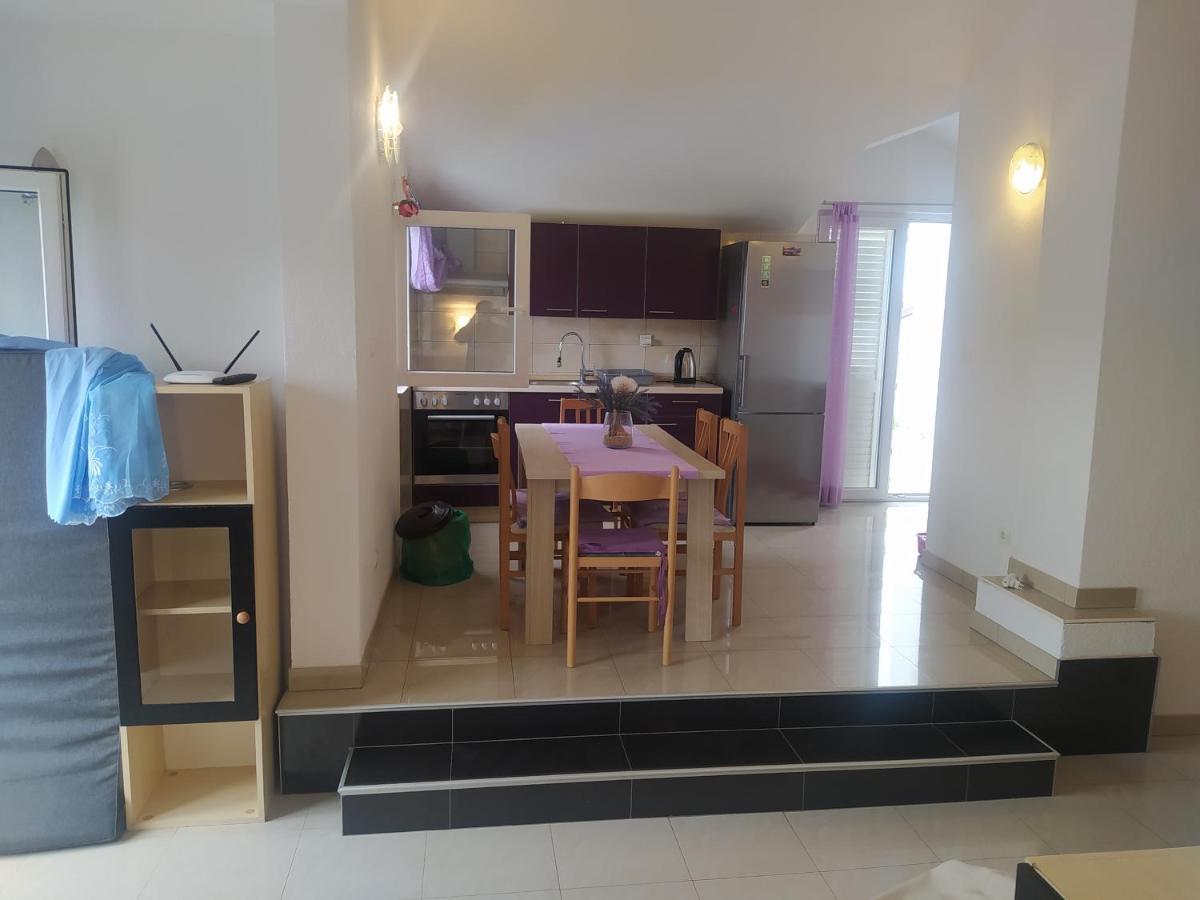 Apartmani Trubi Vodice Exterior foto